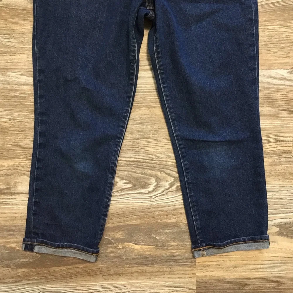 Old Navy The Flirt Low Rise Cuffed Capri 2